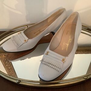 Salvatore Ferragamo Vintage Dove Gray Kiltie Low Heel Loafers